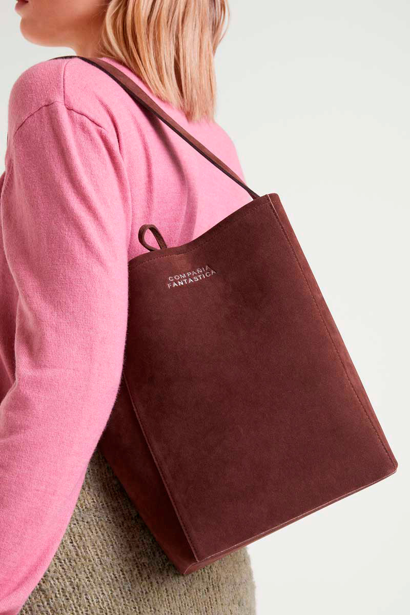 BOLSO DE HOMBRO CON GAMUZA MARRON