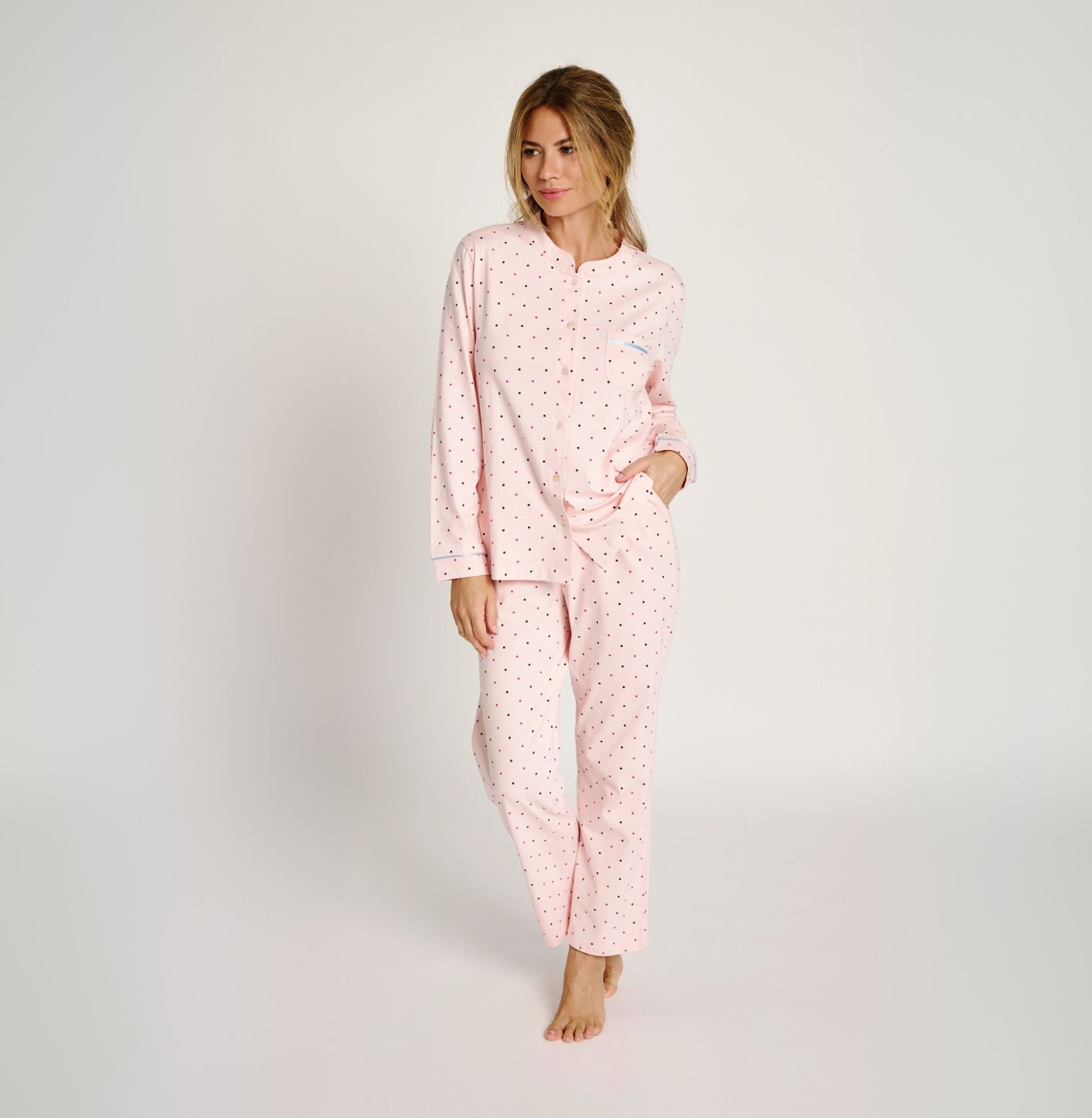 PIJAMA MUJER SINGLE JERSEY PUNTITOS